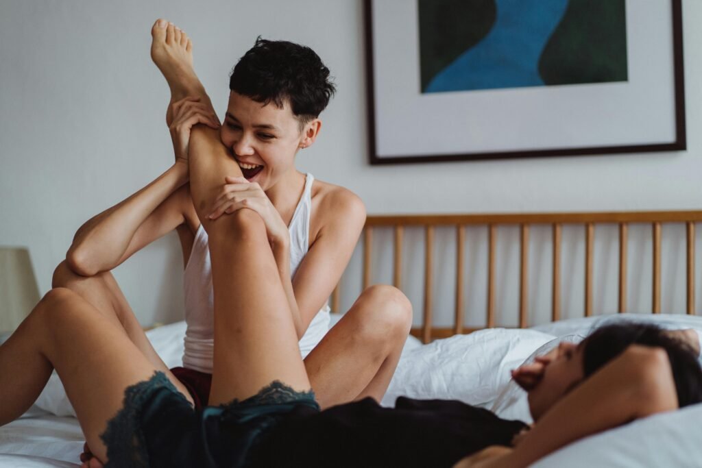 Ways to Flirt and Build a Real Emotional Connection