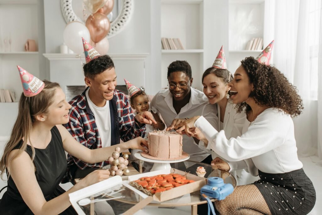 plan a birthday party at home