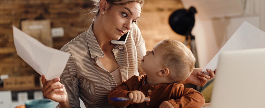 The Soft Life Guide for Working Moms: Balancing Career, Home, and Yourself