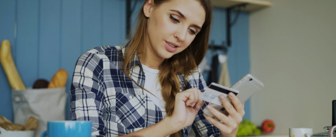 The Low-Stress Weekly Money Routine That Keeps You in Control of Your Finances